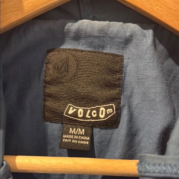 Volcom Men's Blue Hooded Windbreaker Jacket size Medium - Picture 2 of 10